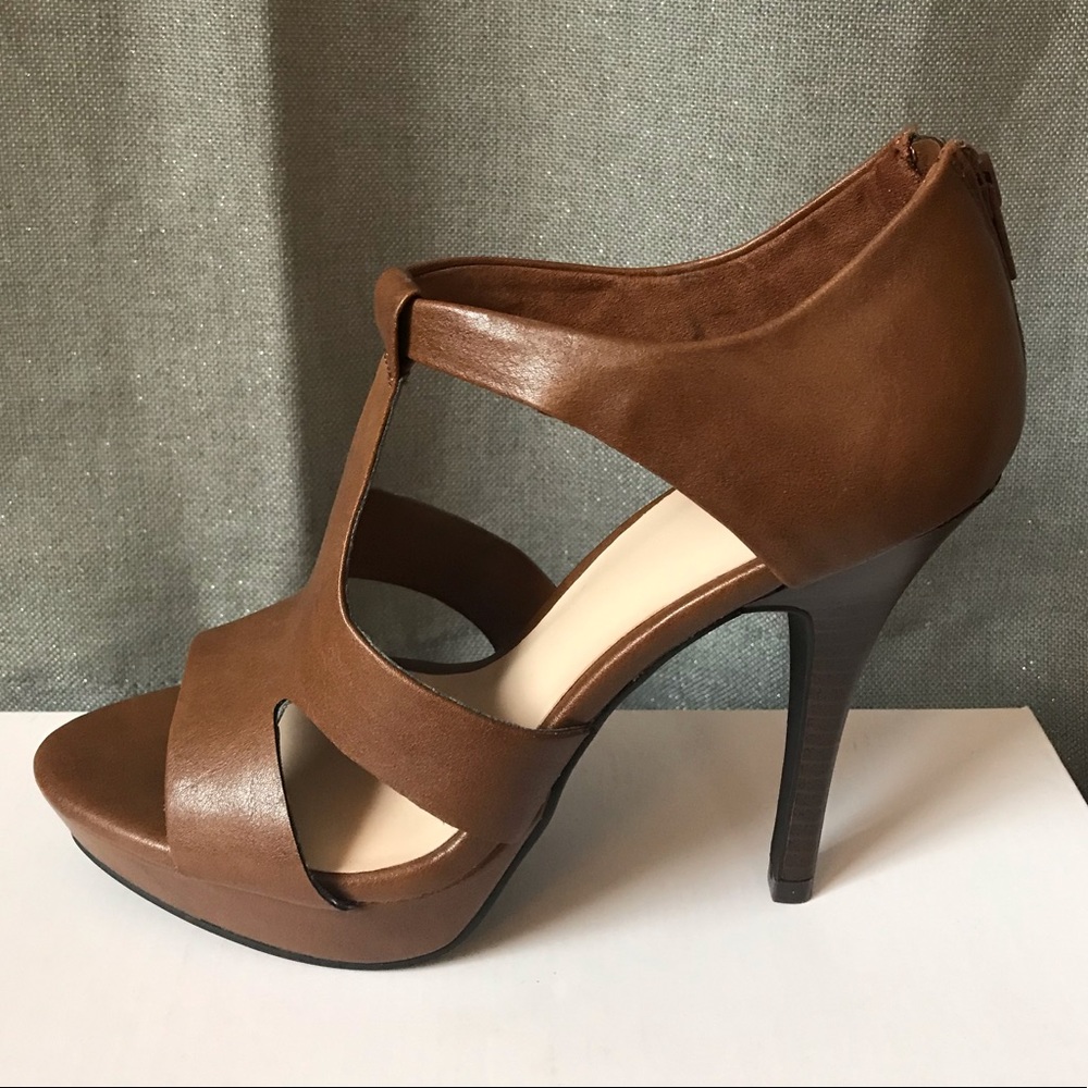 Fergalicious Brown heels